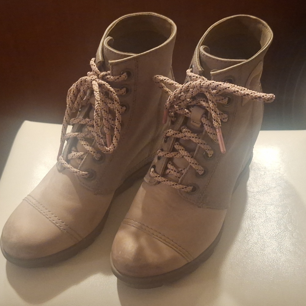 Sorel PDX wedge bootie
